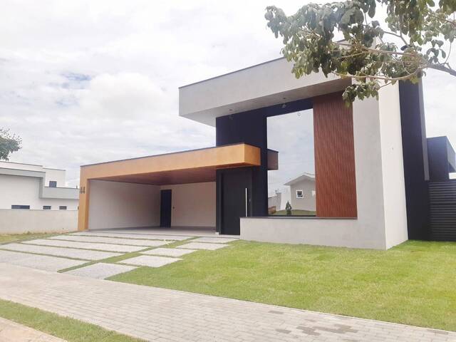 Venda em Condomínio Residencial Mont Blanc - São José dos Campos